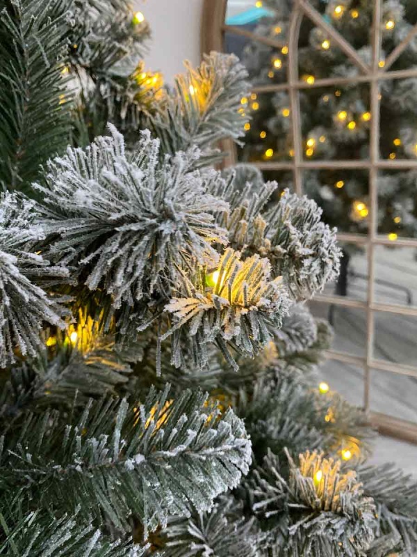 Albero di natale innevato con luci Oxford da 180 a 240 cm