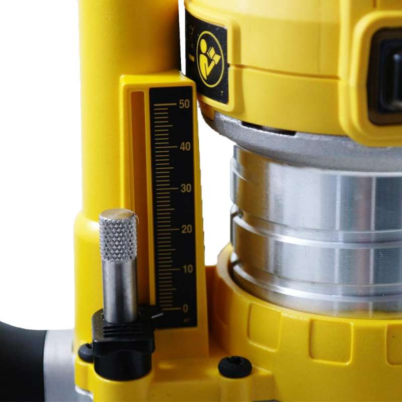 Fresatrice verticale Dewalt D26204K-QS