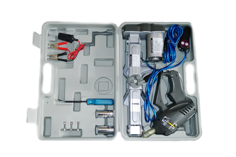 Cricchetto con avvitatore per pneumatici 12 volt