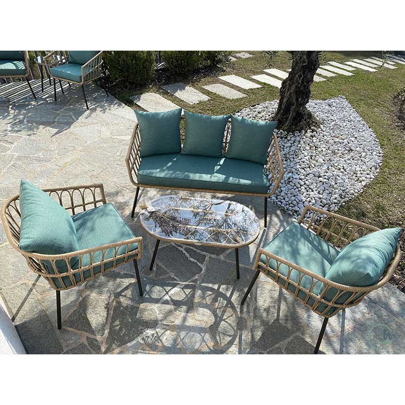 Salotto Da Giardino In Polyrattan e Ferro Cloe