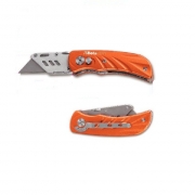 Cutter a serramanico lama trapezoidale e 5 lame 1777T Beta