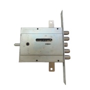 Serratura per porte blindate 3 chiusure 68 mm dx Yale 1340465180